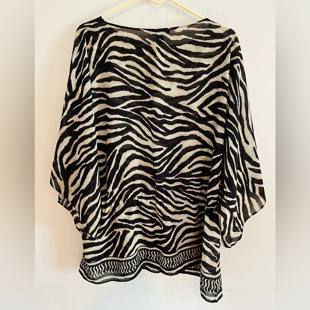 3/$20 Zebra Print Dolman Sleeve Tie Waist Blouse 1X - Picture 3 of 3
